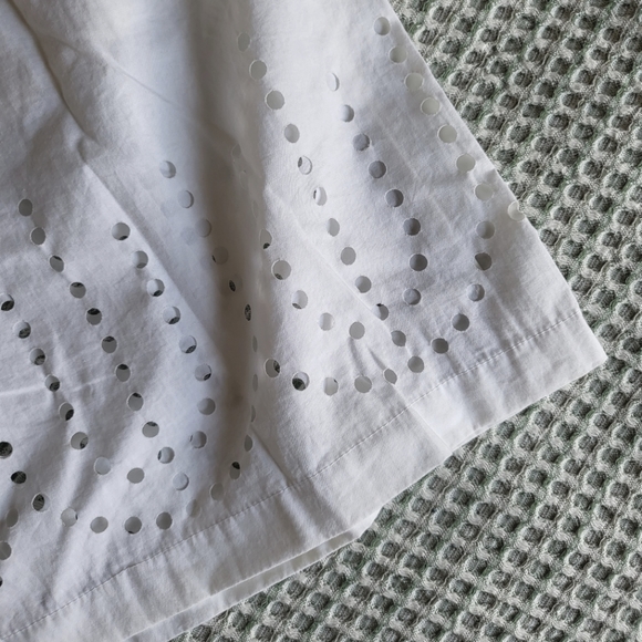 100% Cotton Eyelet Hem A Line Midi Skirt with Pockets - Picture 5 of 5